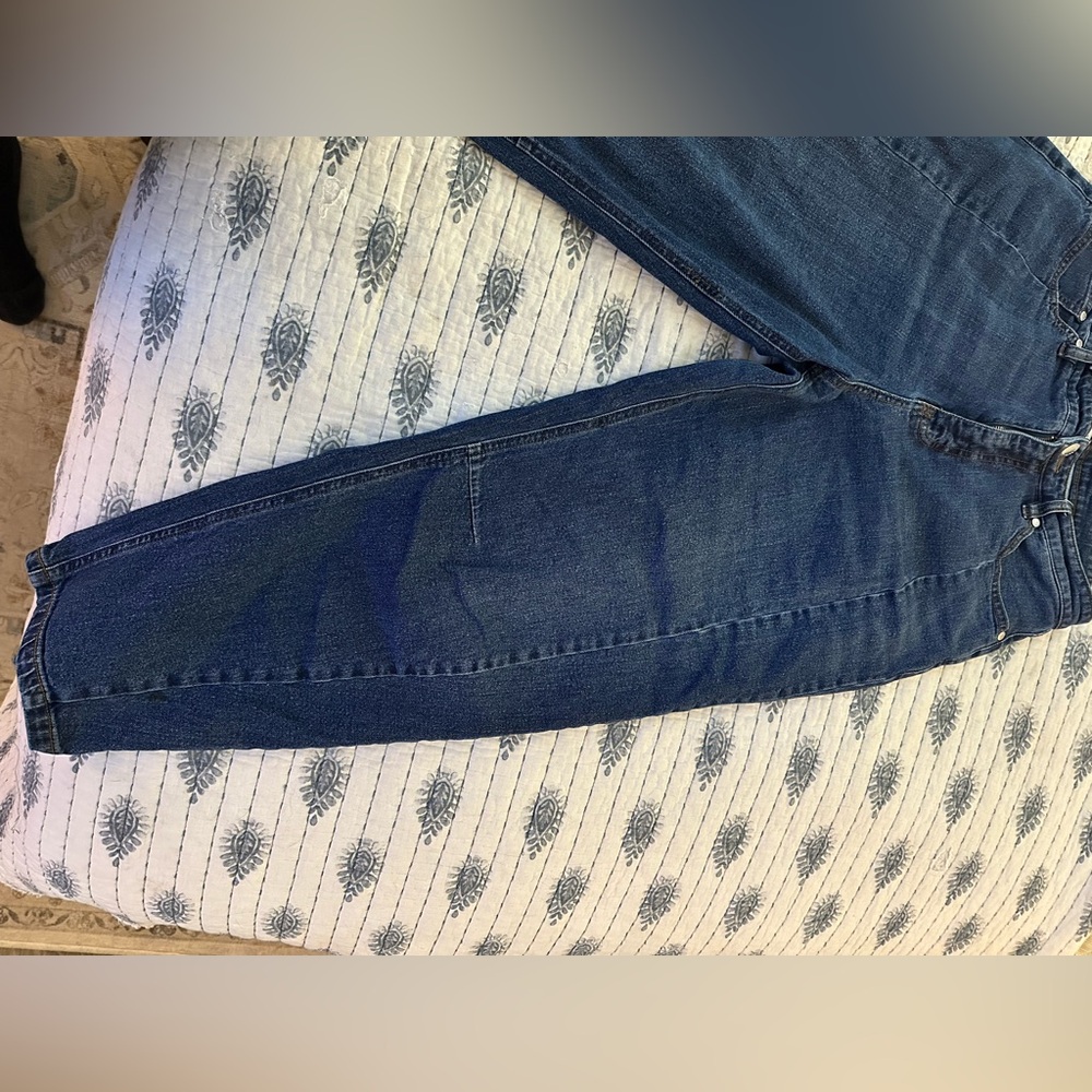 Classic High-Rise Dark Blue Women’s Jeans